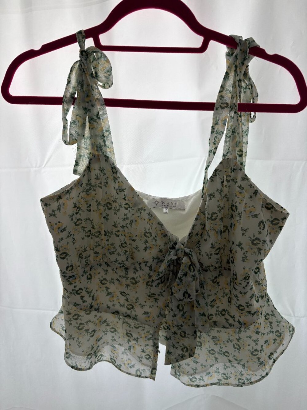 WAYF Floral Tie Strap Crop Top – Size M
